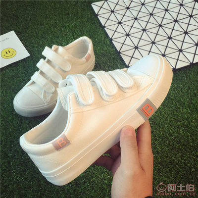 易步3038 春季新風(fēng)尚，魔術(shù)貼女鞋引領(lǐng)休閑簡約潮流